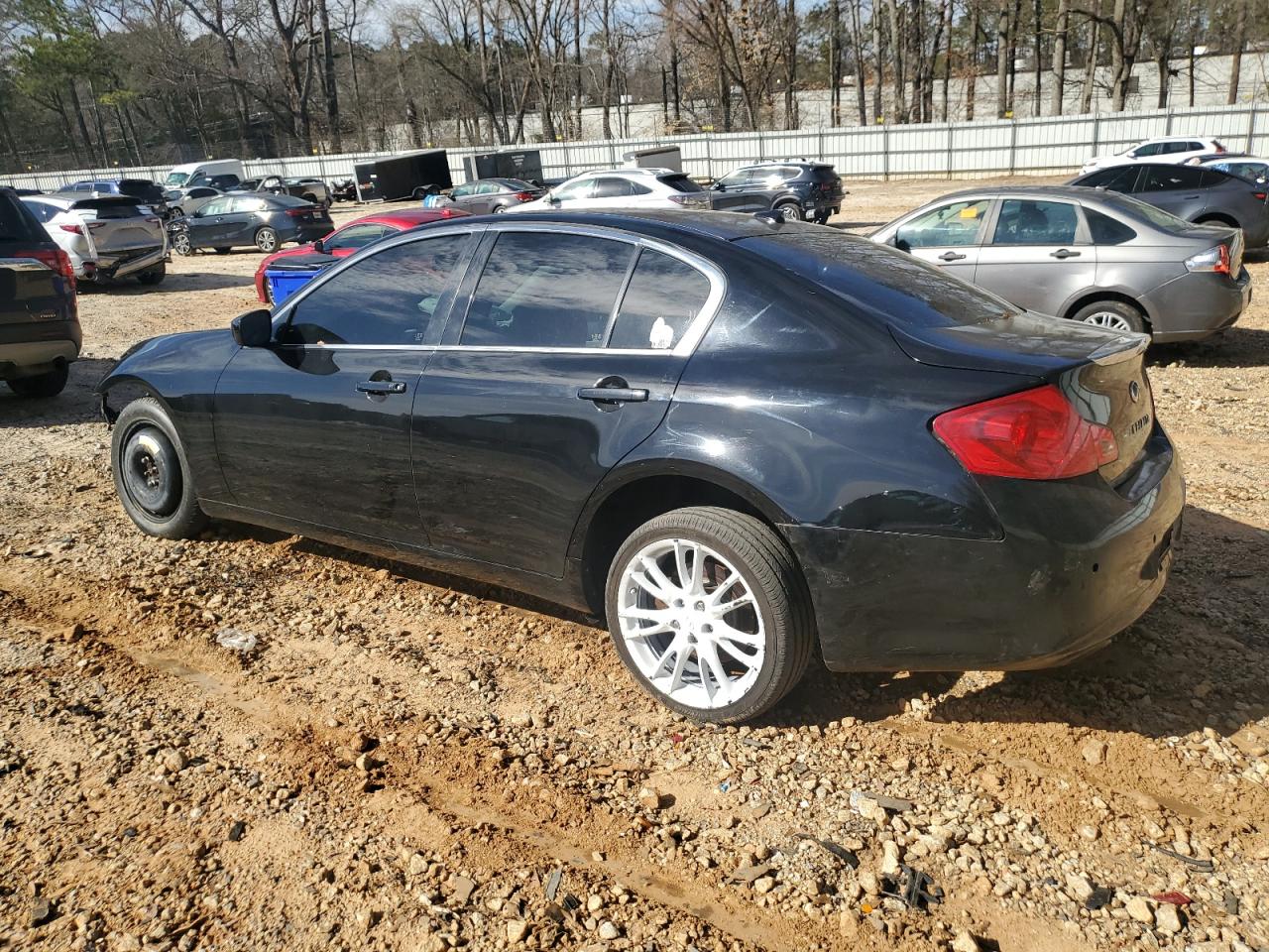 2013 Infiniti G - Image 2