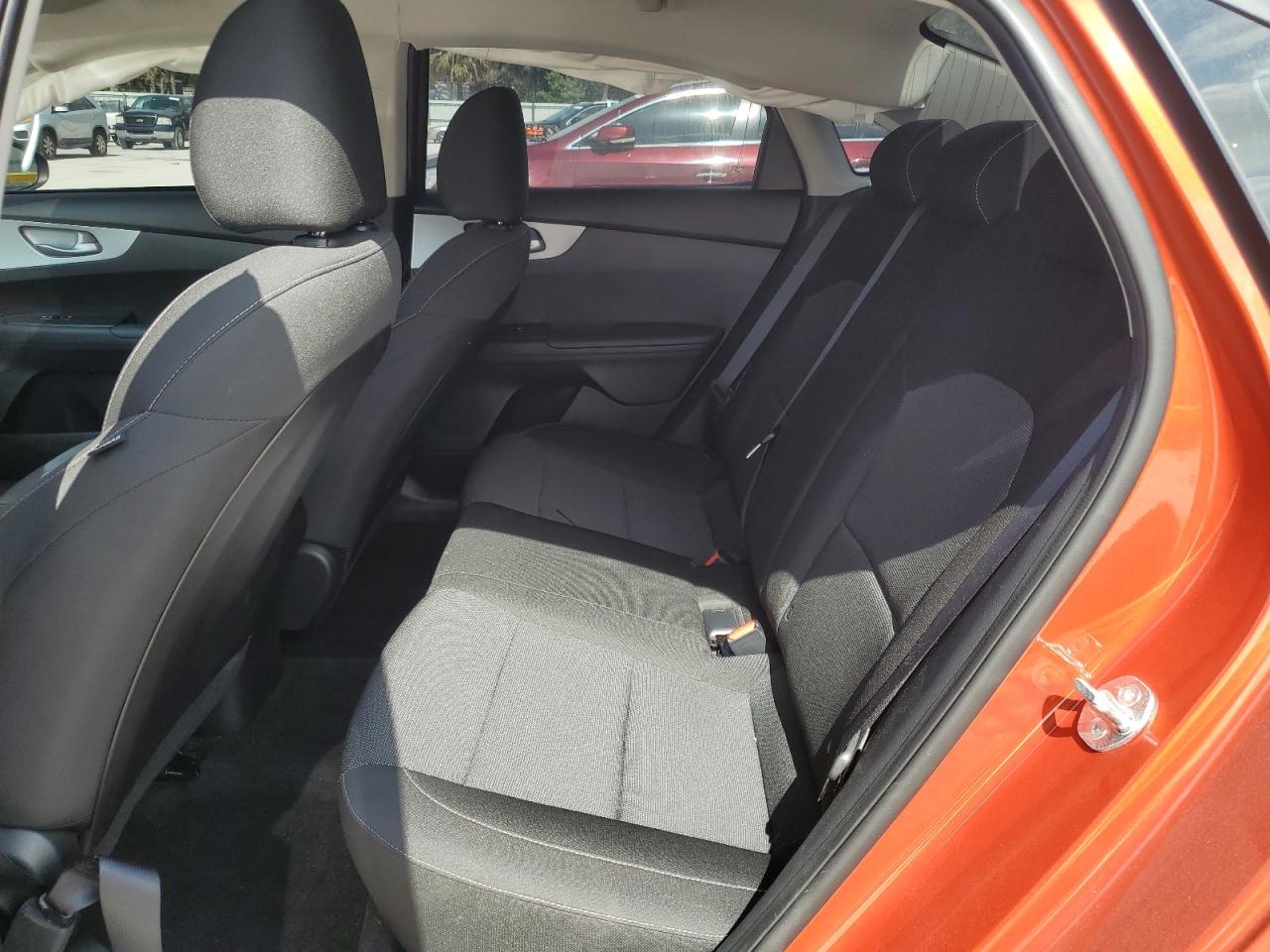2023 Kia Forte - Image 10