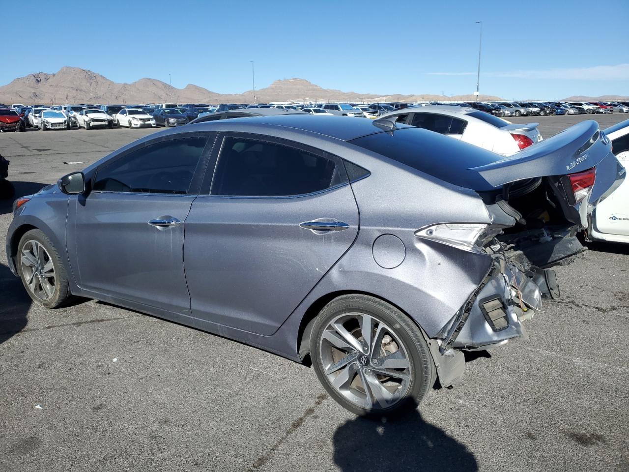2014 Hyundai Elantra - Image 2