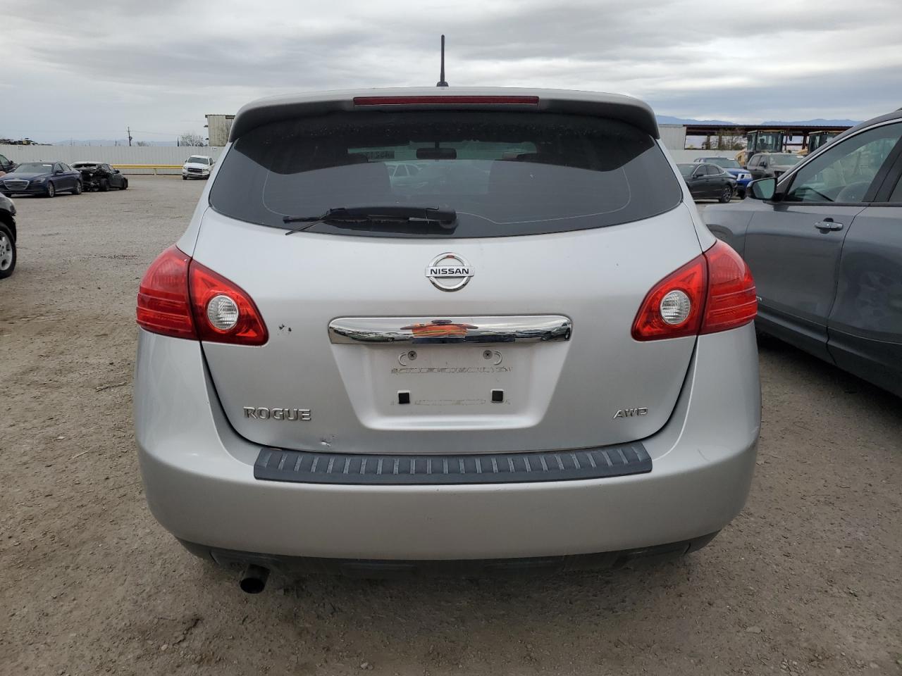 2012 Nissan Rogue - Image 6