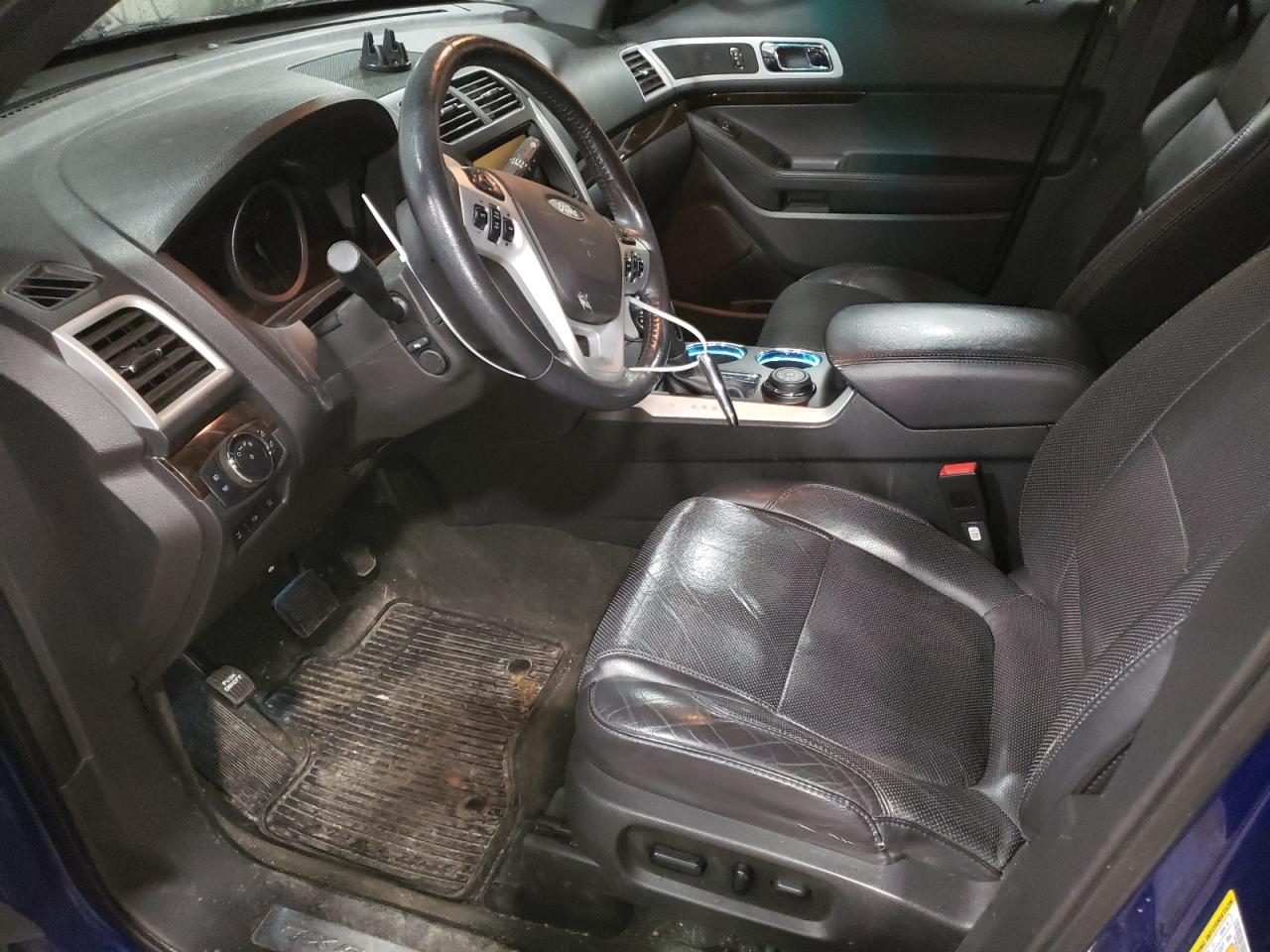 2014 Ford Explorer - Image 7