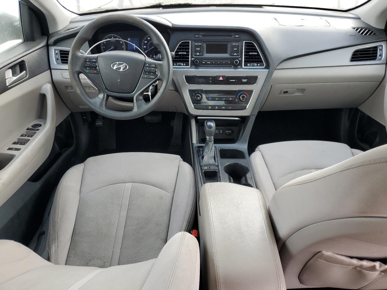 2015 Hyundai Sonata - Image 8