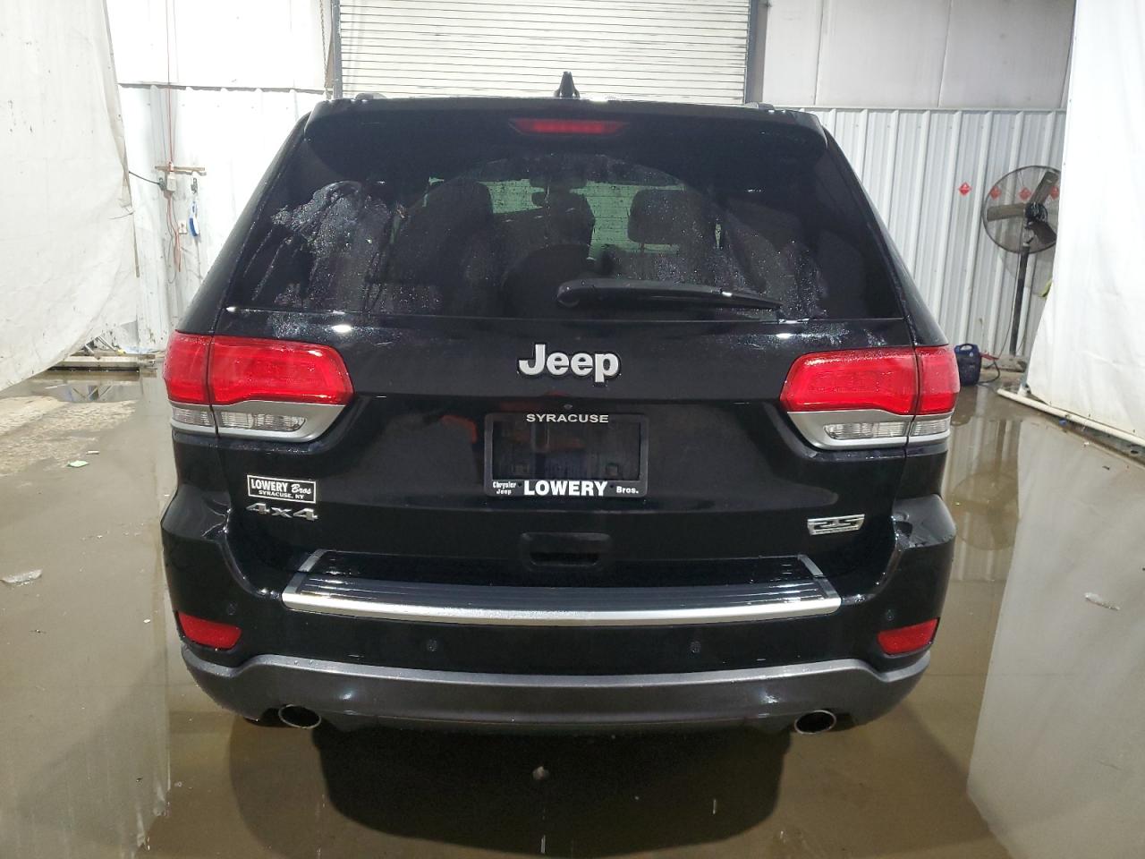 2018 Jeep Grand Cherokee - Image 6