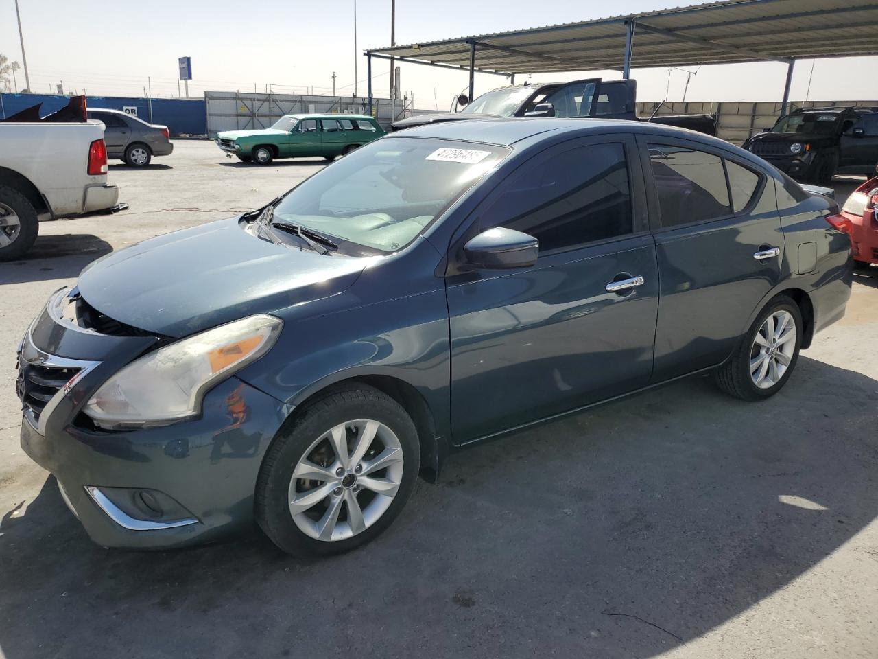 2015 Nissan Versa - Image 1