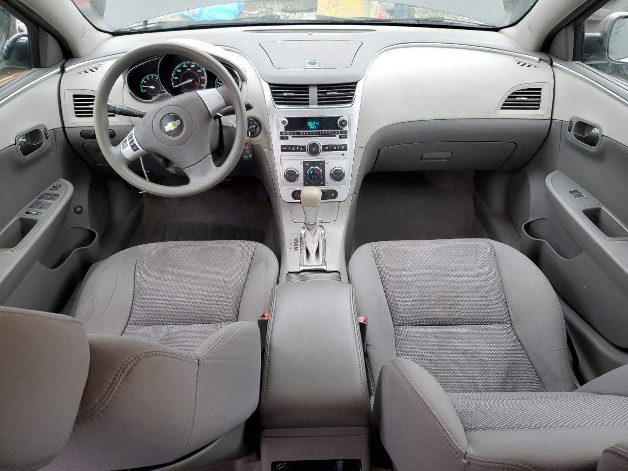 2012 Chevrolet Malibu - Image 9