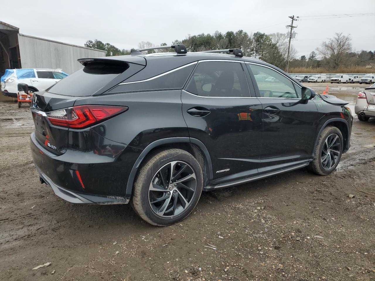 2017 Lexus RX - Image 3