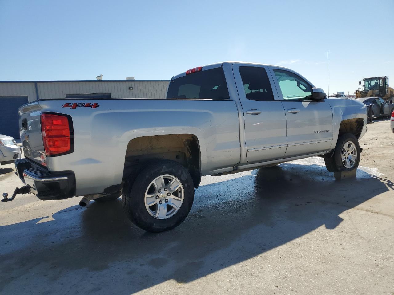 2018 Chevrolet Silverado - Image 3