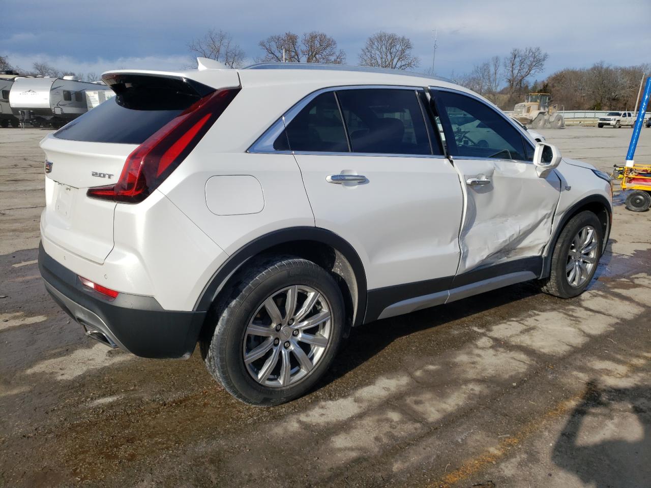 2019 Cadillac XT4 - Image 3