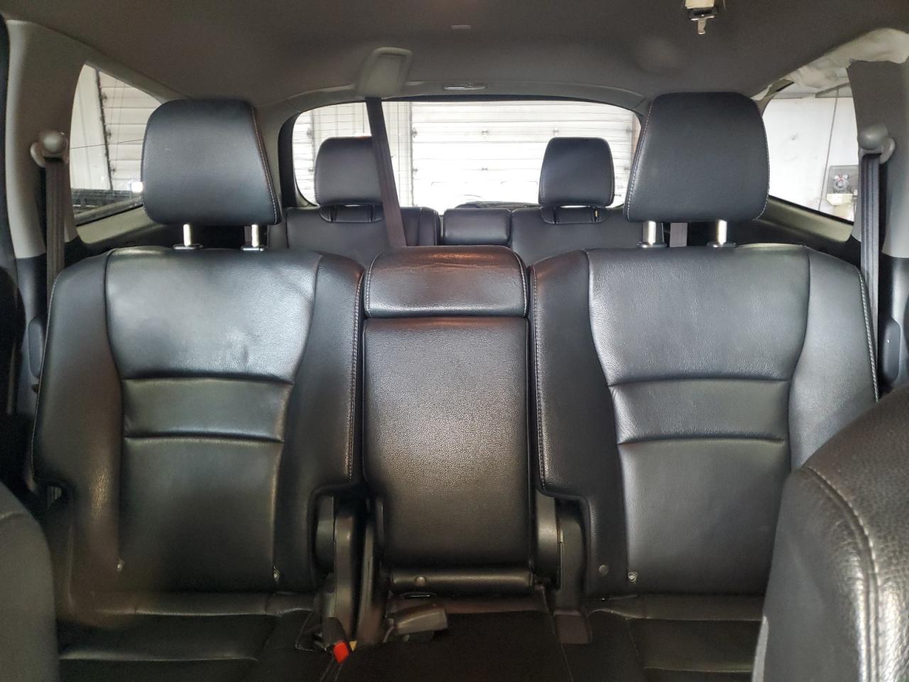 2017 Honda Pilot - Image 10