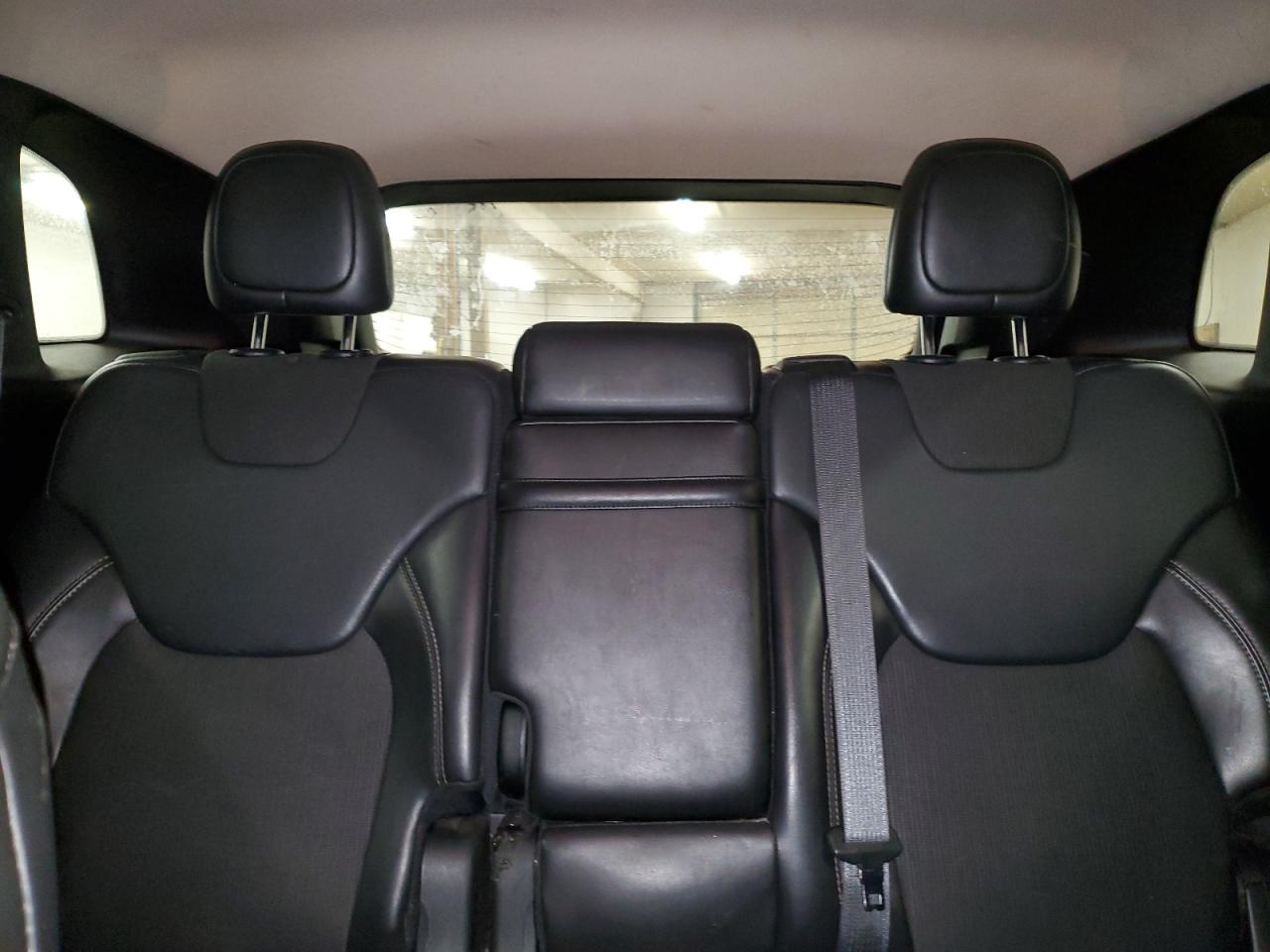 2018 Jeep Grand Cherokee - Image 10