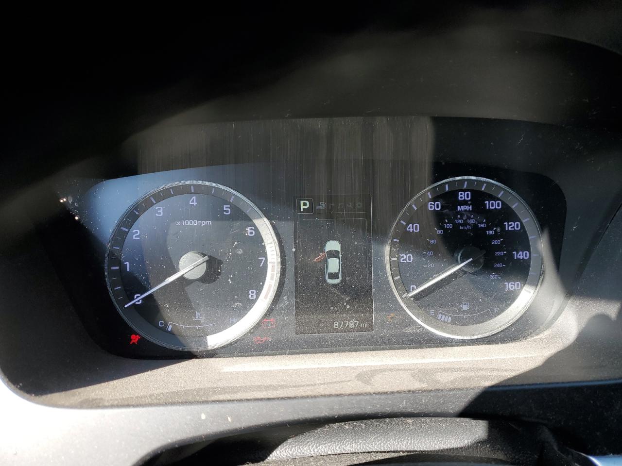 2016 Hyundai Sonata - Image 9