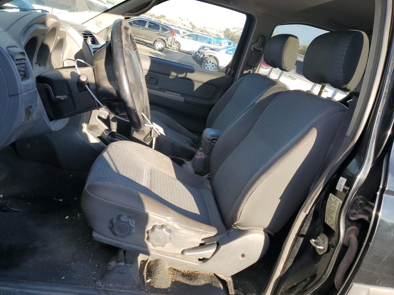 2004 Nissan XTerra - Image 7