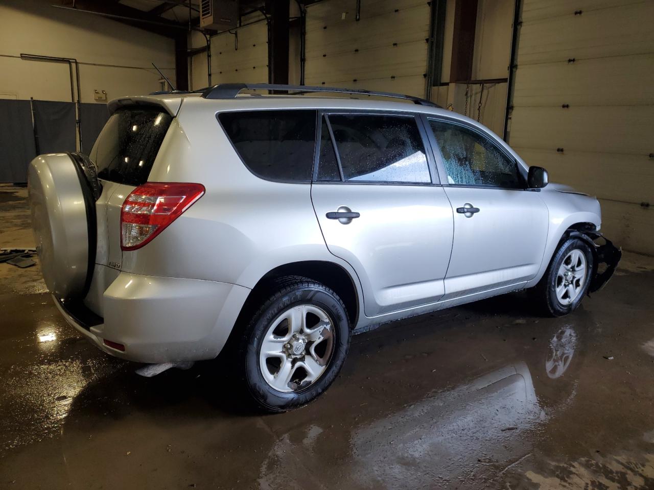 2011 Toyota RAV 4 - Image 3