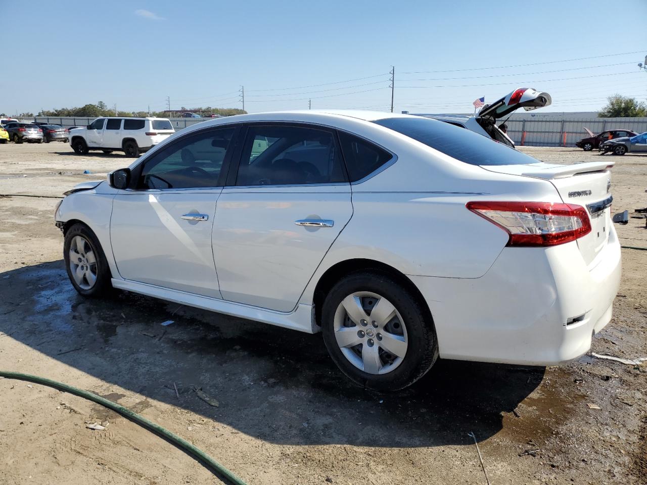 2013 Nissan Sentra - Image 2