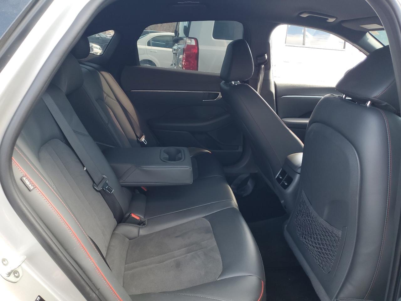 2020 Hyundai Sonata - Image 10