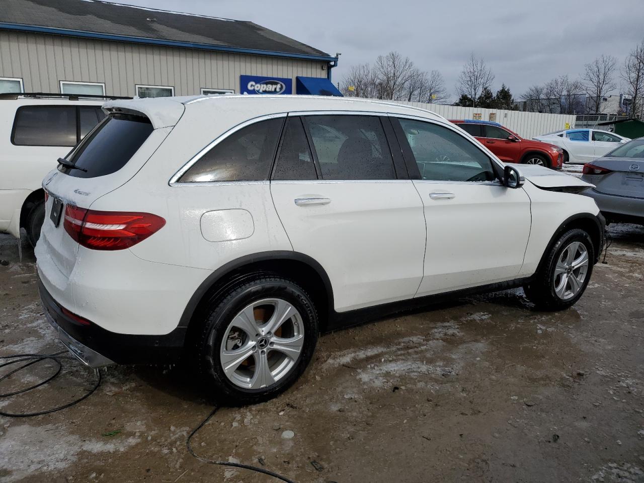 2018 Mercedes-Benz GLC - Image 3
