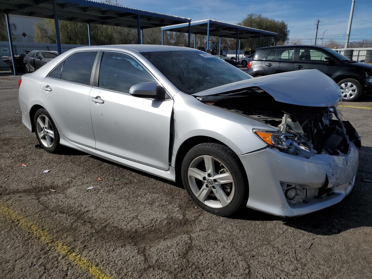 2014 Toyota Camry - Image 4