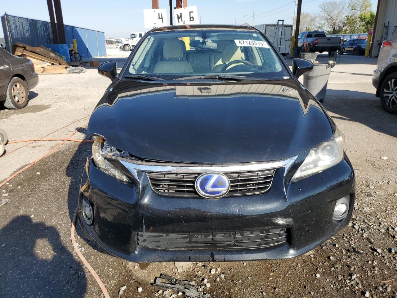 2011 Lexus CT - Image 5