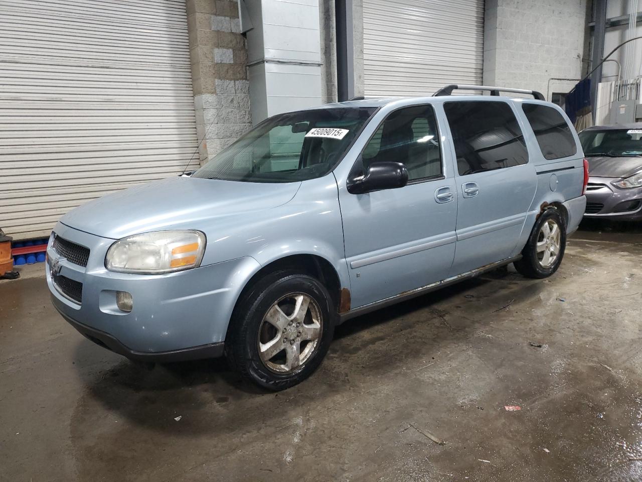 2007 Chevrolet Uplander - Image 1