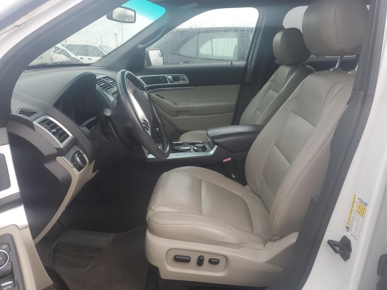 2013 Ford Explorer - Image 7