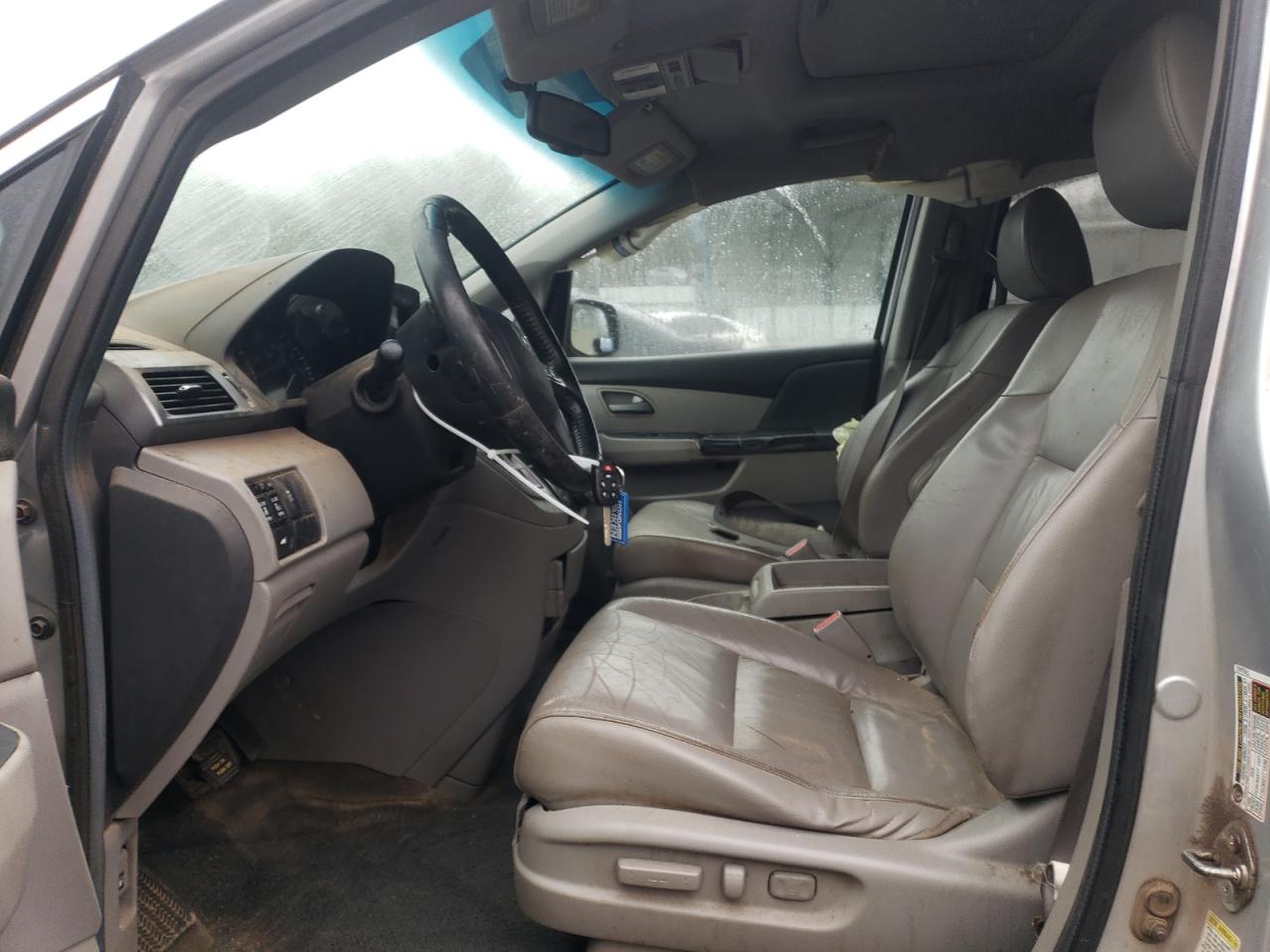 2011 Honda Odyssey - Image 7