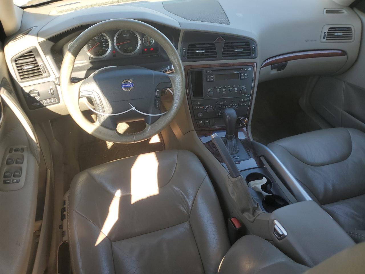 2007 Volvo XC70 - Image 8