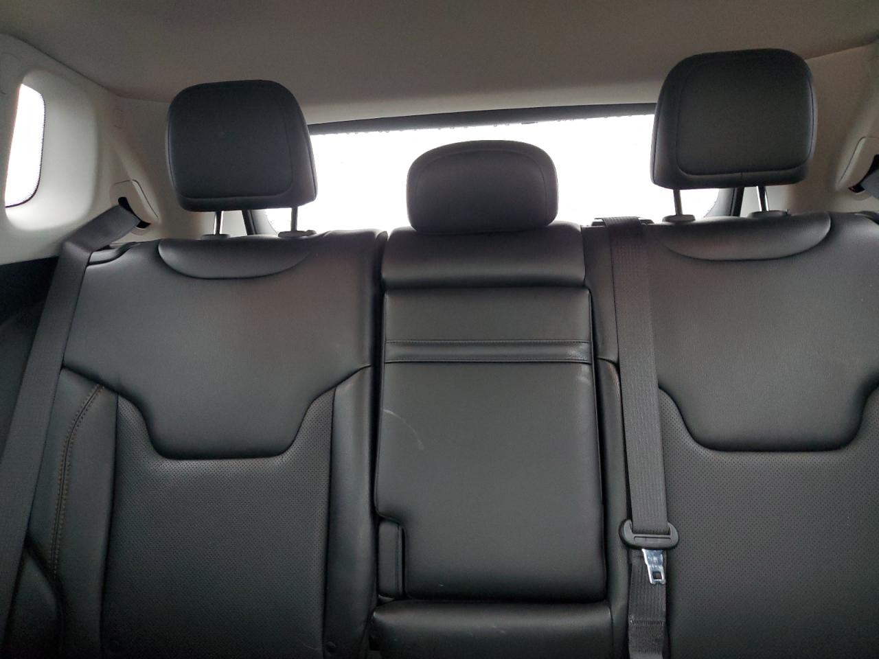 2019 Jeep Compass - Image 10