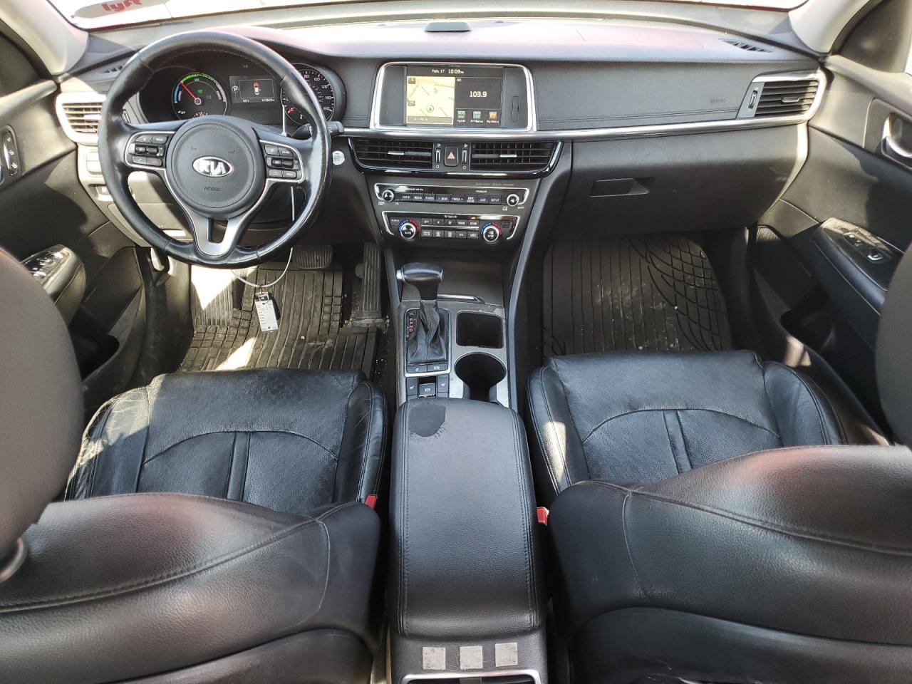 2017 Kia Optima - Image 8