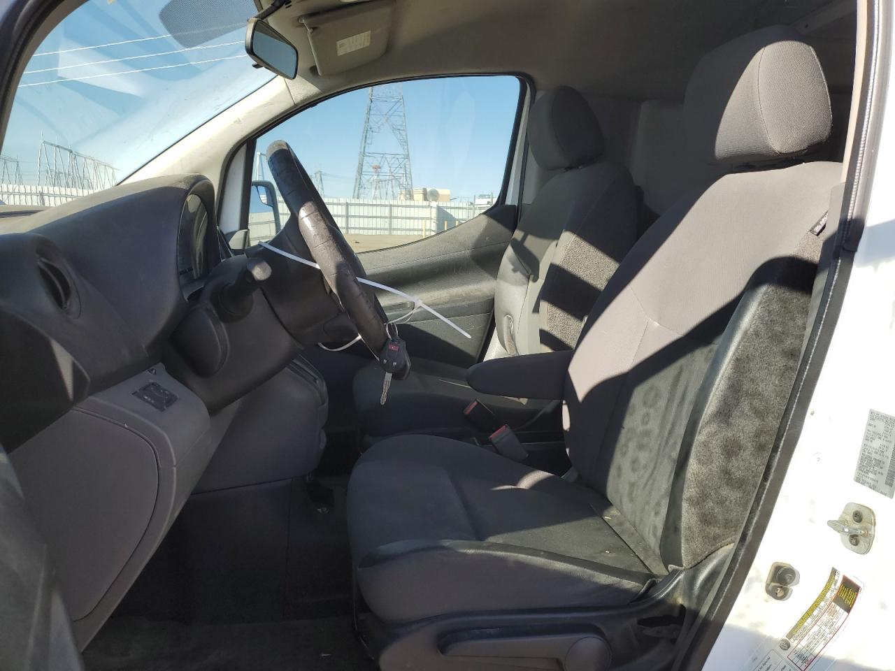 2015 Chevrolet Express - Image 7