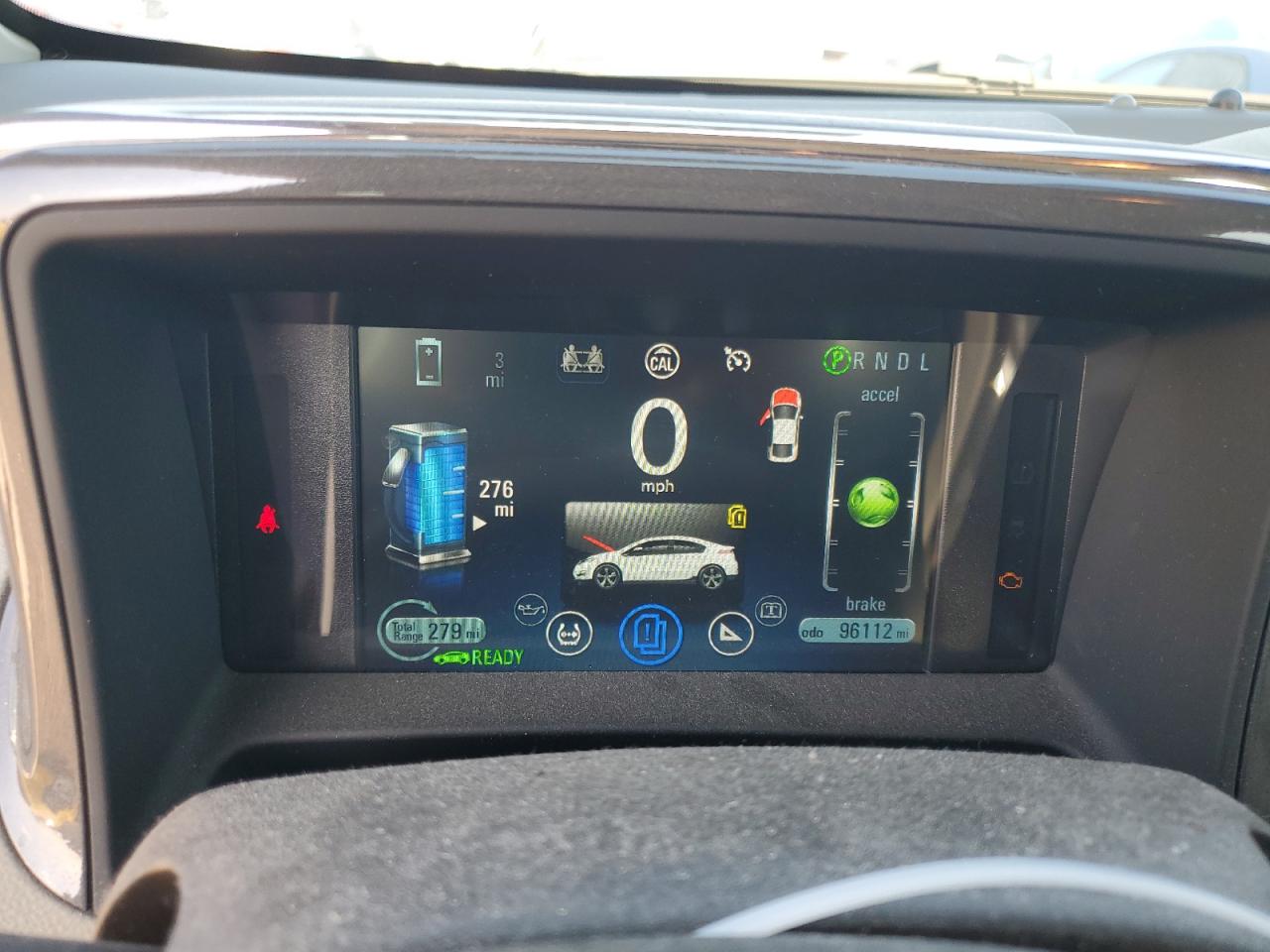 2015 Chevrolet Volt - Image 9