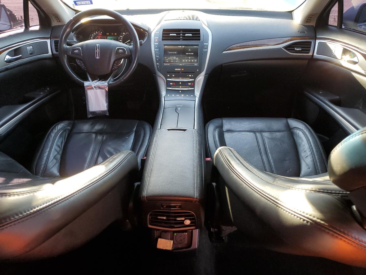 2015 Lincoln MKZ - Image 8