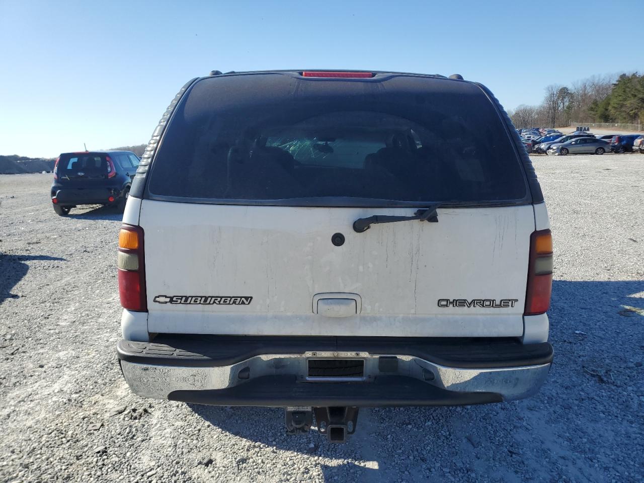 2003 Chevrolet Suburban - Image 6