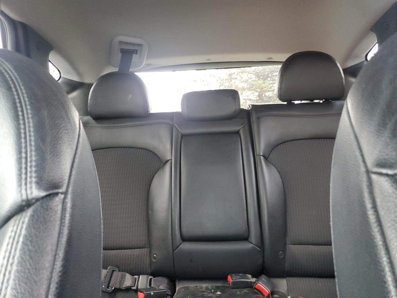 2012 Hyundai Tucson - Image 10