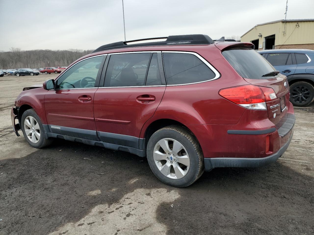 2012 Subaru Outback - Image 2