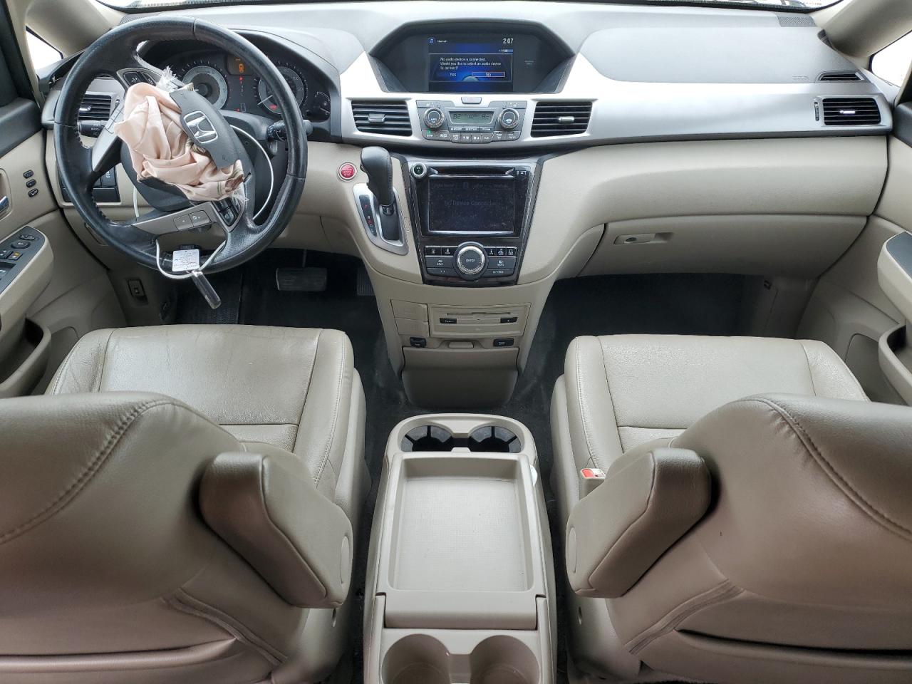 2016 Honda Odyssey - Image 8