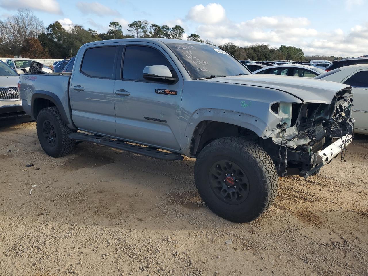 2020 Toyota Tacoma - Image 4
