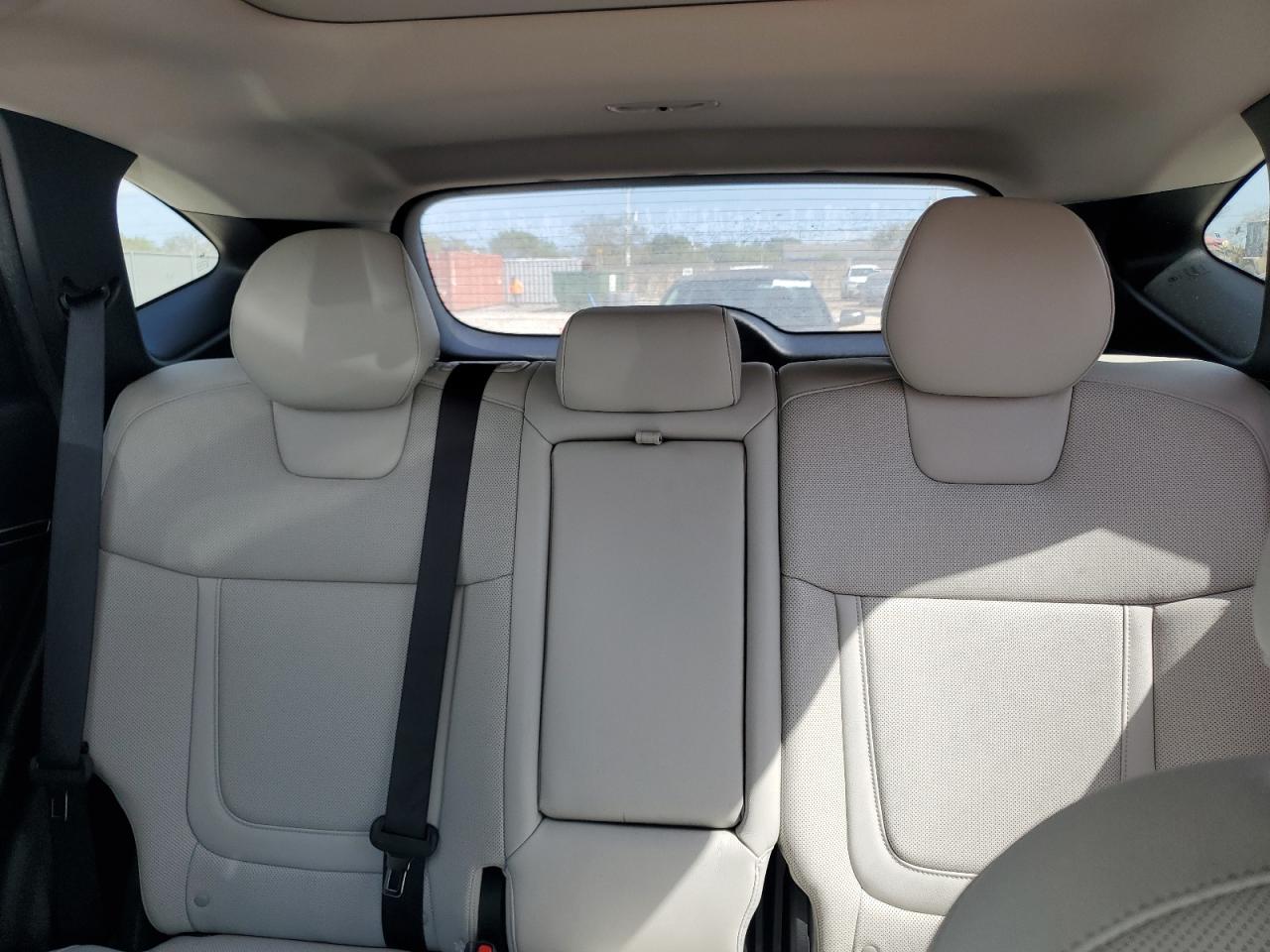 2022 Hyundai Tucson - Image 10