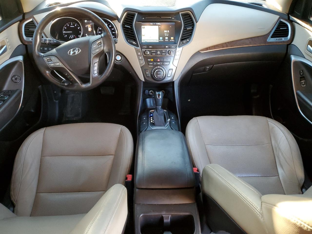 2018 Hyundai Santa Fe - Image 8