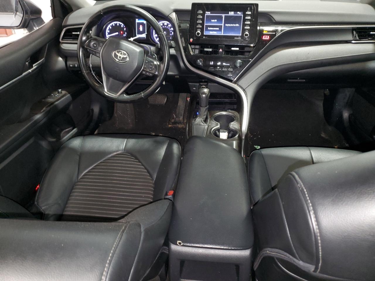 2021 Toyota Camry - Image 8