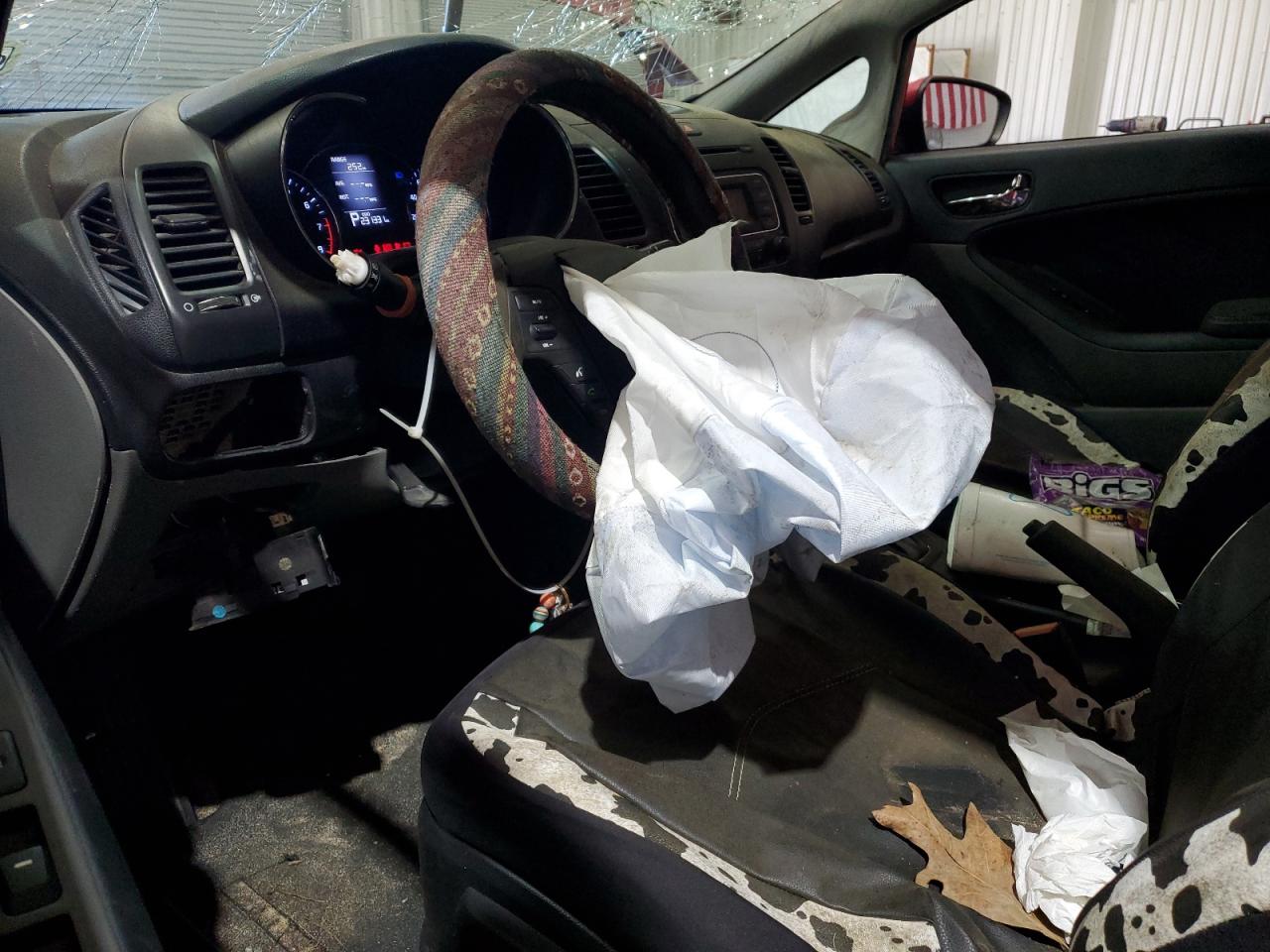 2014 Kia Forte - Image 8