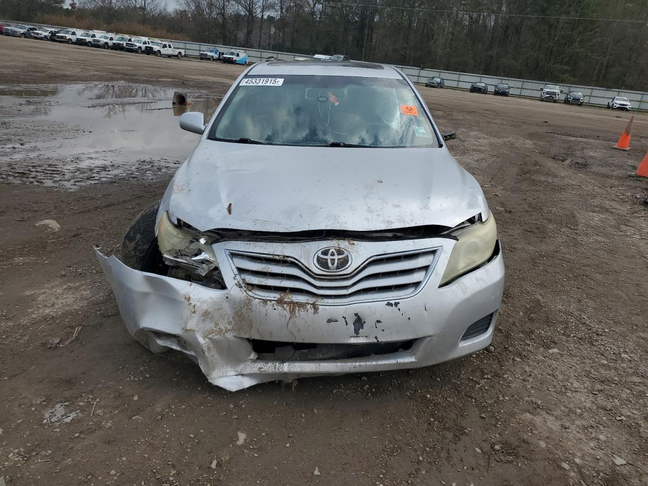 2011 Toyota Camry - Image 5