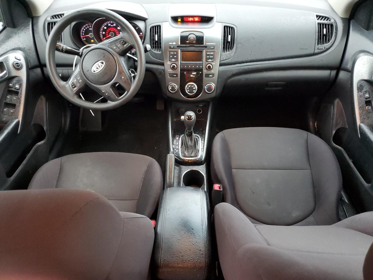2013 Kia Forte - Image 8