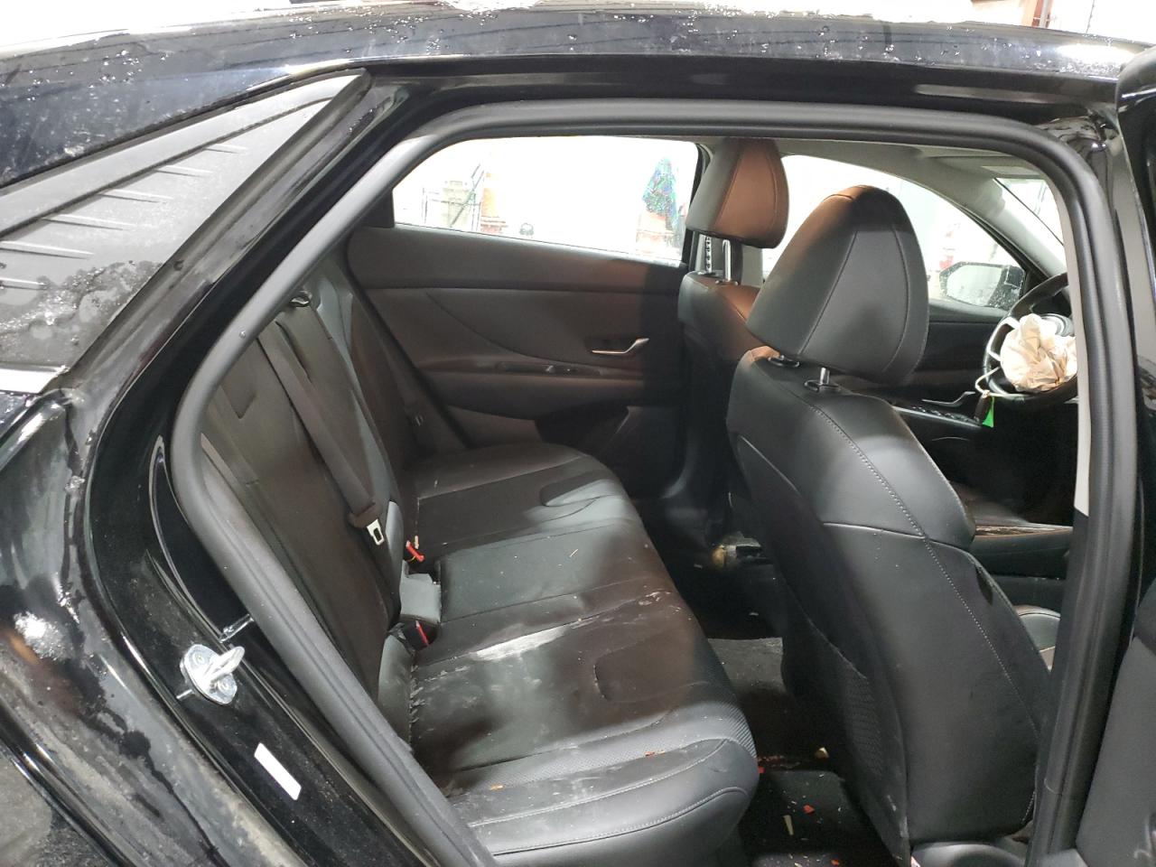 2021 Hyundai Elantra - Image 11