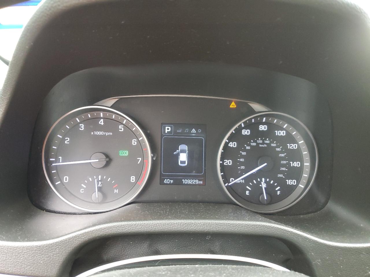 2018 Hyundai Elantra - Image 9
