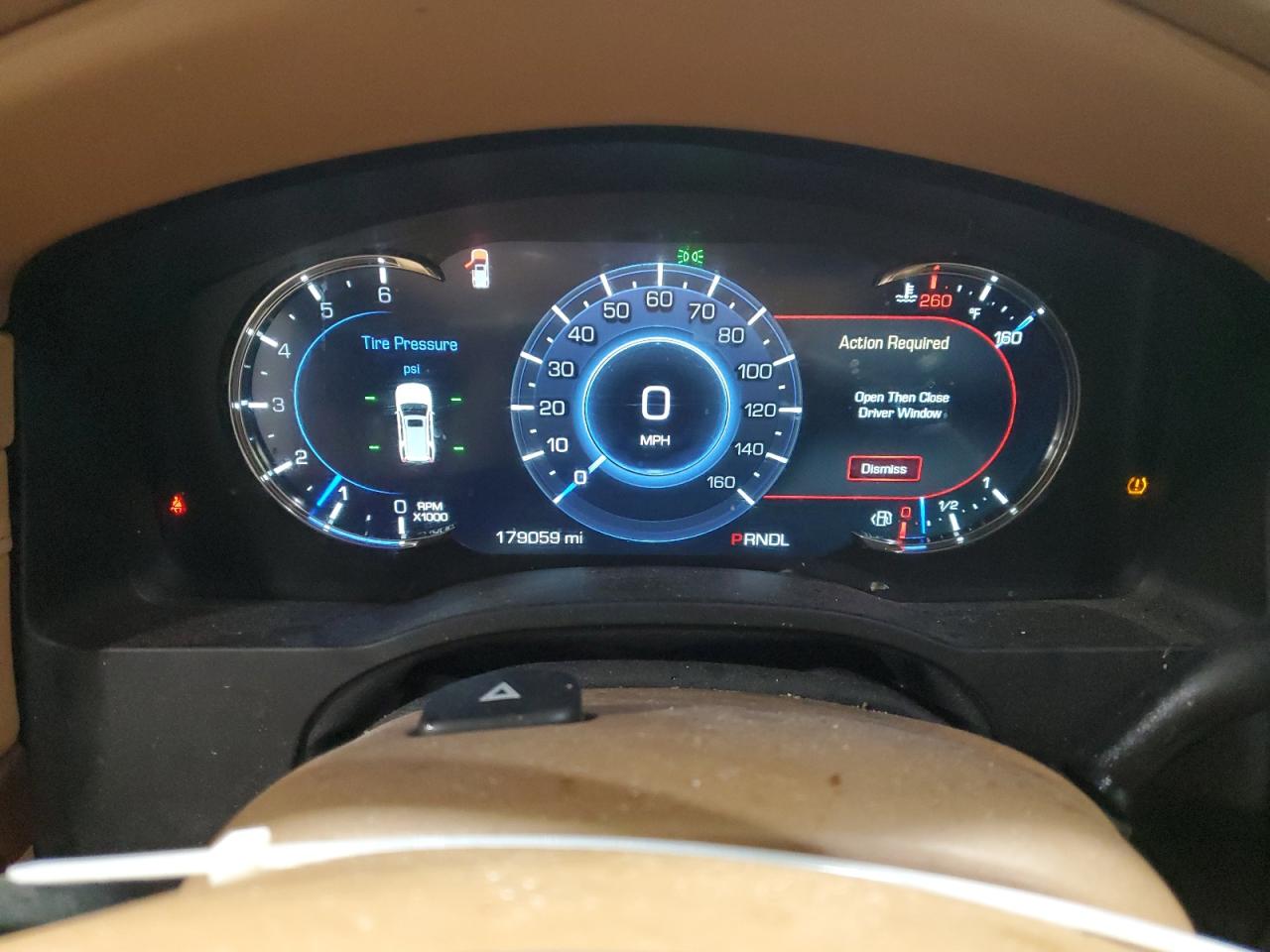 2017 Cadillac Escalade - Image 9