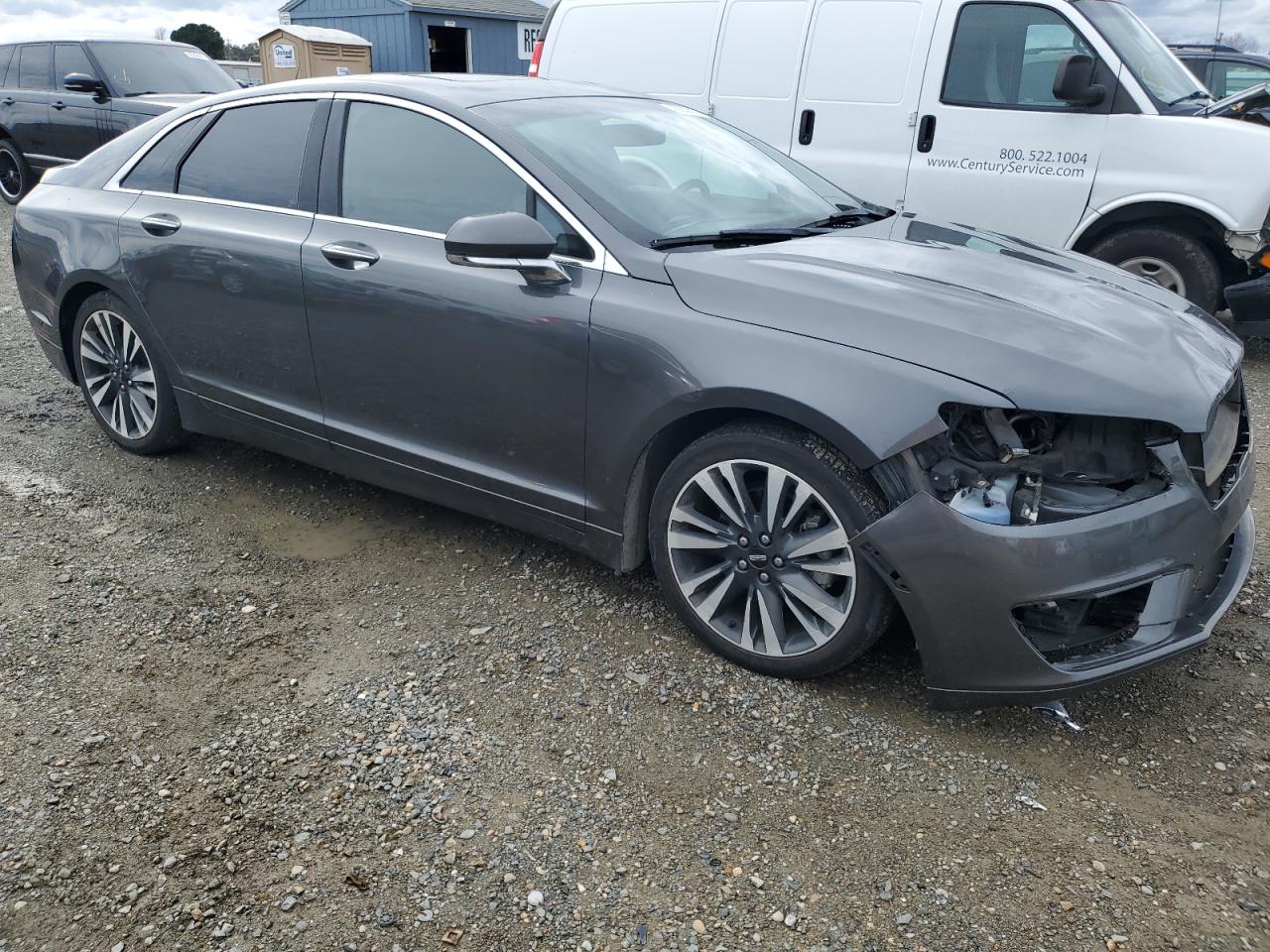 2017 Lincoln MKZ - Image 4
