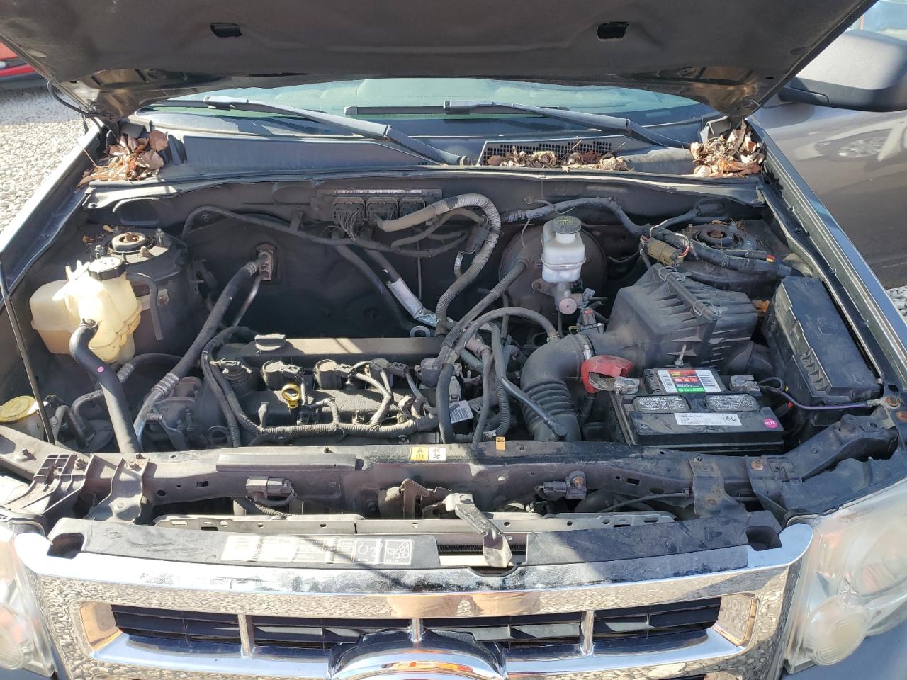 2011 Ford Escape - Image 12