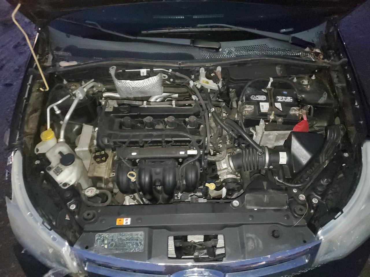 2010 Ford Focus - Image 12