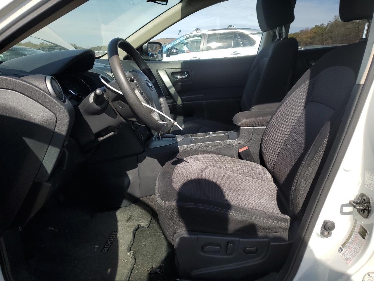 2011 Nissan Rogue - Image 7