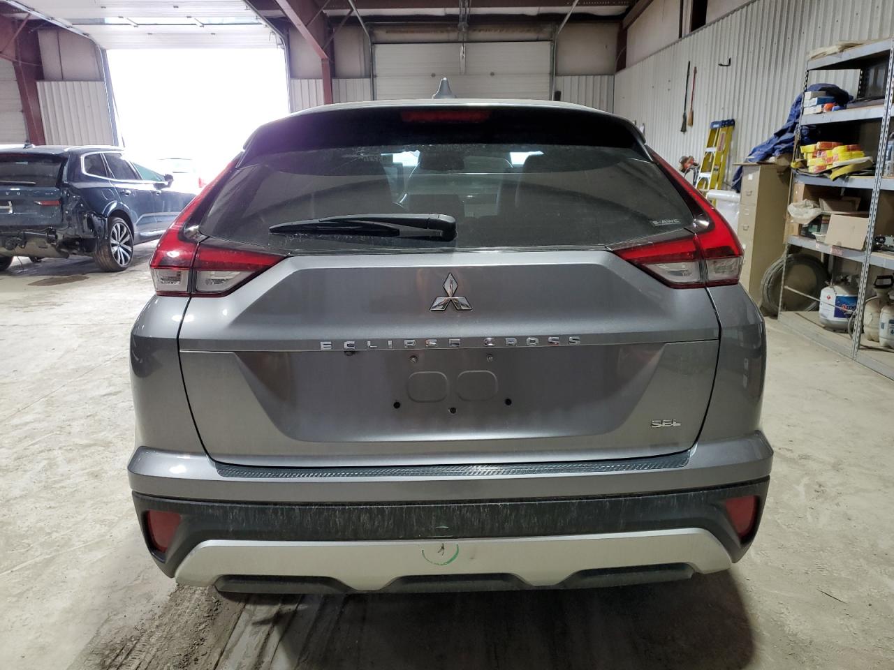 2022 Mitsubishi Eclipse - Image 6
